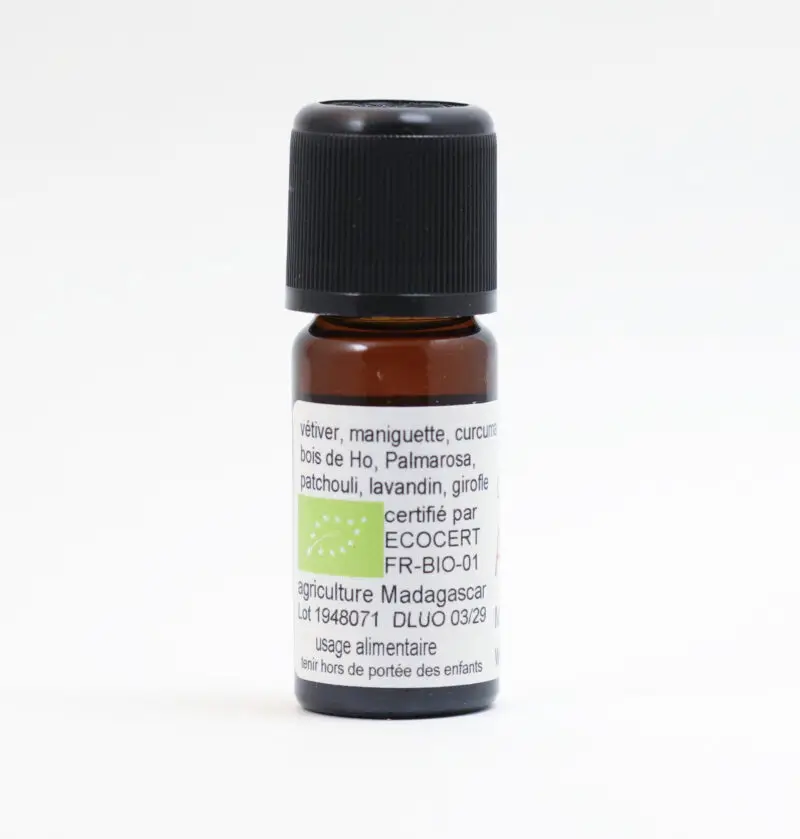 Ingrédients naturels de la Synergie Ancrage Équilibre et Sérénité – Vétiver Bourbon, Maniguette fine, Curcuma rhizome, Bois de Ho, Palmarosa, Patchouli, Lavande, Girofle griffe.
