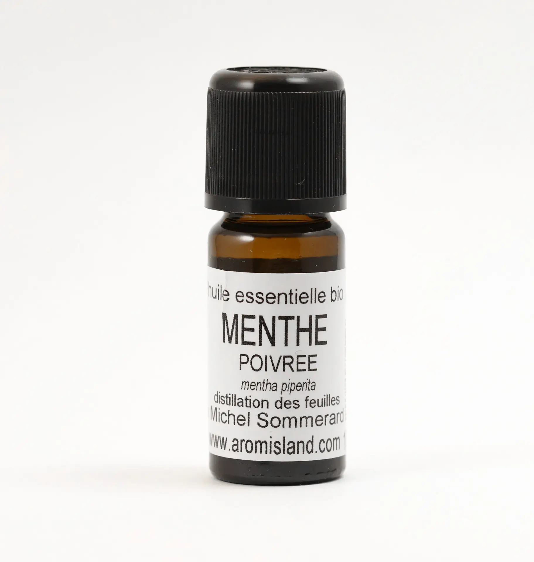 Flacon d’Huile Essentielle de Menthe Poivrée Bio (Mentha piperita), distillation pure et biologique.